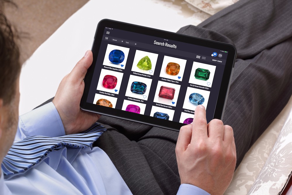 How to Create an Interactive, Engaging Customer Experience in the Jewelry Market